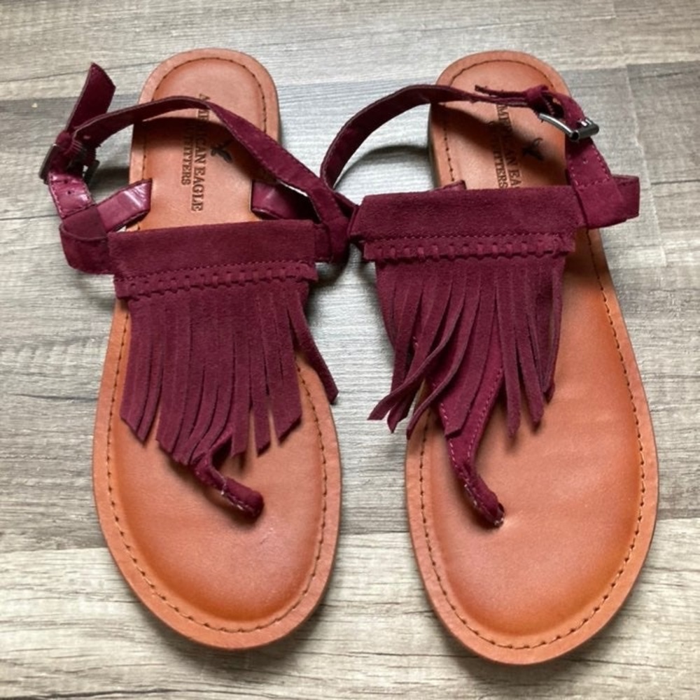 AMERICAN EAGLE VELVET FRINGE SANDALS